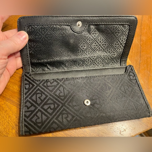 Relic by Fossil Signature Logo Wallet In Black - Picture 8 of 9